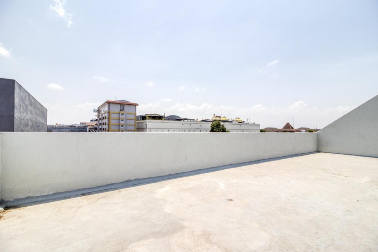 Reddoorz Syariah Near Galeria Mall Yogyakarta Exteriör bild