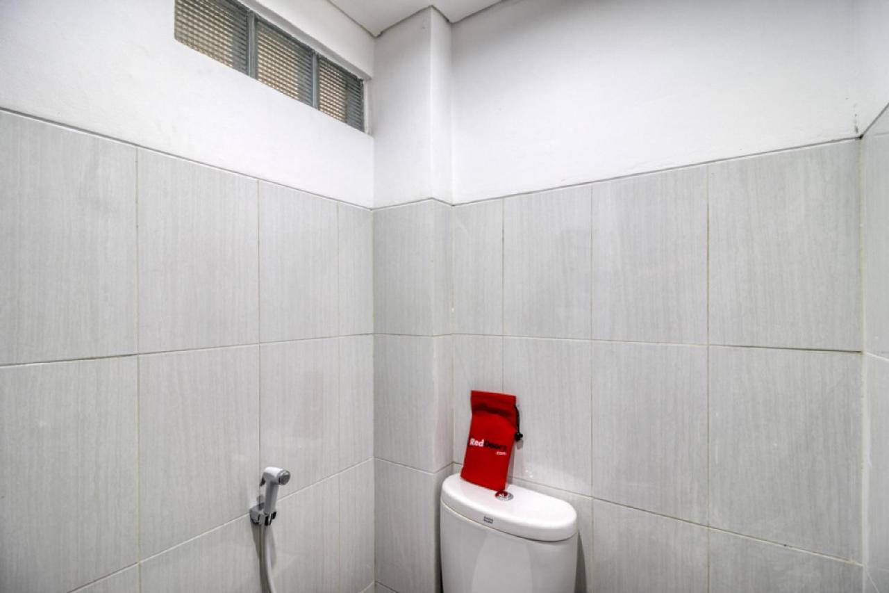 Reddoorz Syariah Near Galeria Mall Yogyakarta Exteriör bild